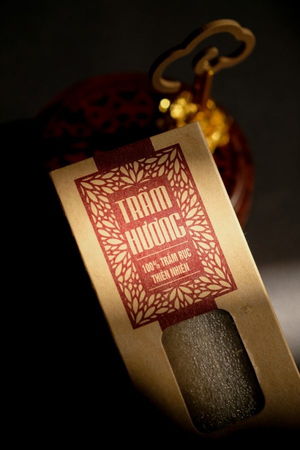 NHANG TRẦM VÂN MÂY