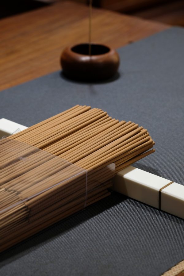 NHANG TRẦM CÓ TĂM (20CM)