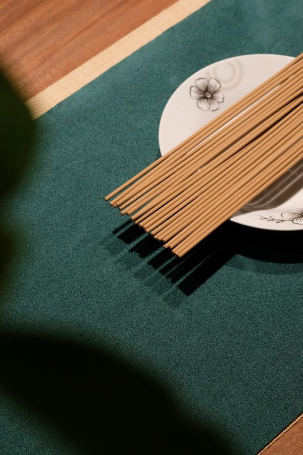 NHANG TRẦM CÓ TĂM (30CM)